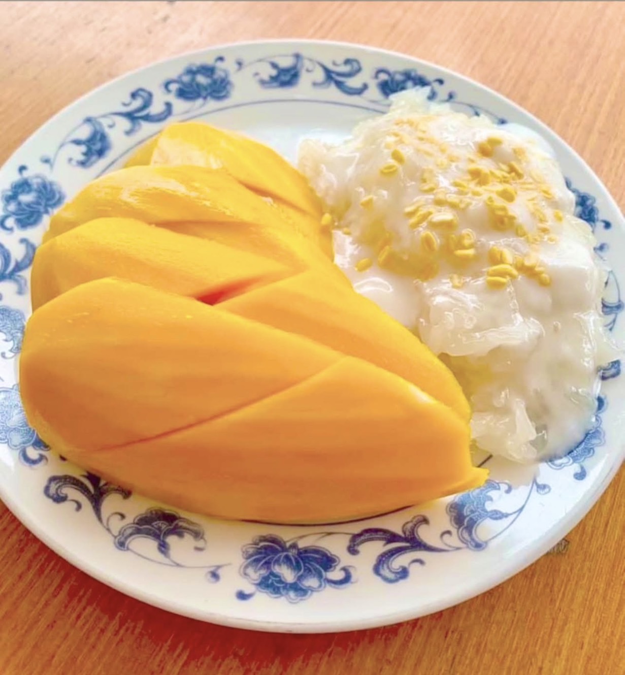ข้าวเหนียวมะม่วงบ้านป้าเจือ